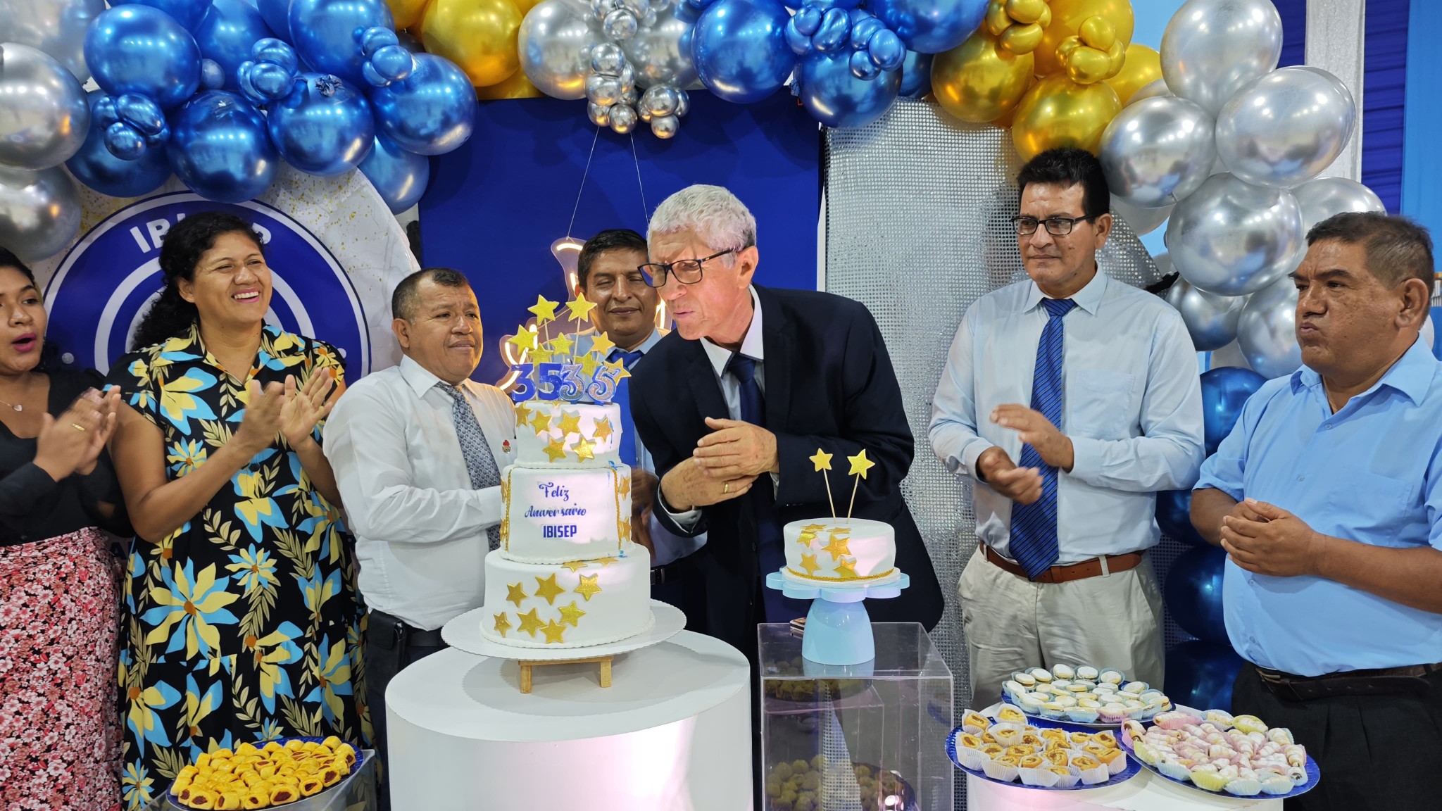 Biblioteca y recursos de estudio