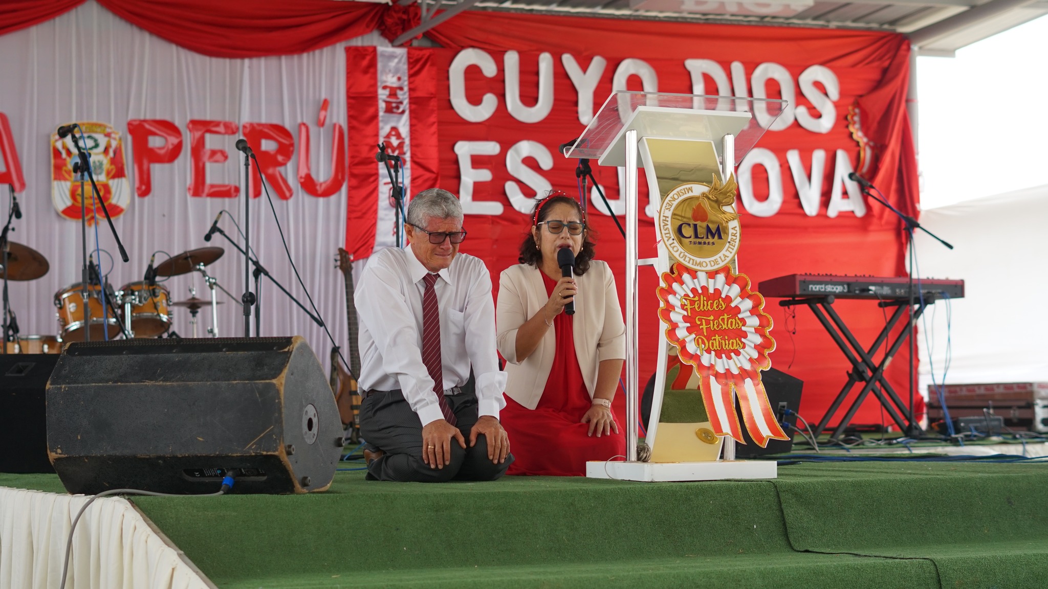 Culto Misionero CLM - Comunidad unida en adoración